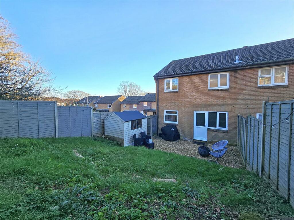 1 Bedroom Semi Detached House For Sale In Humber Gardens Bursledon