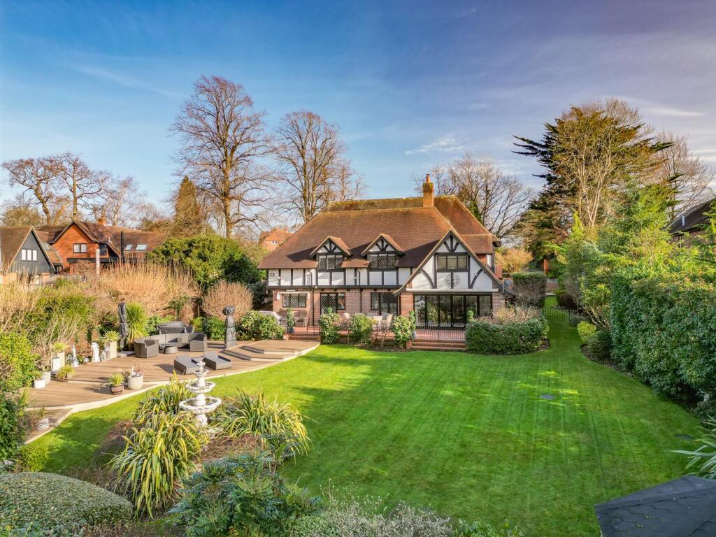 Main image of property: Holly Hill Lane, Sarisbury Green