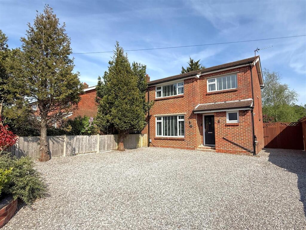 Main image of property: Locks Road, Locks Heath