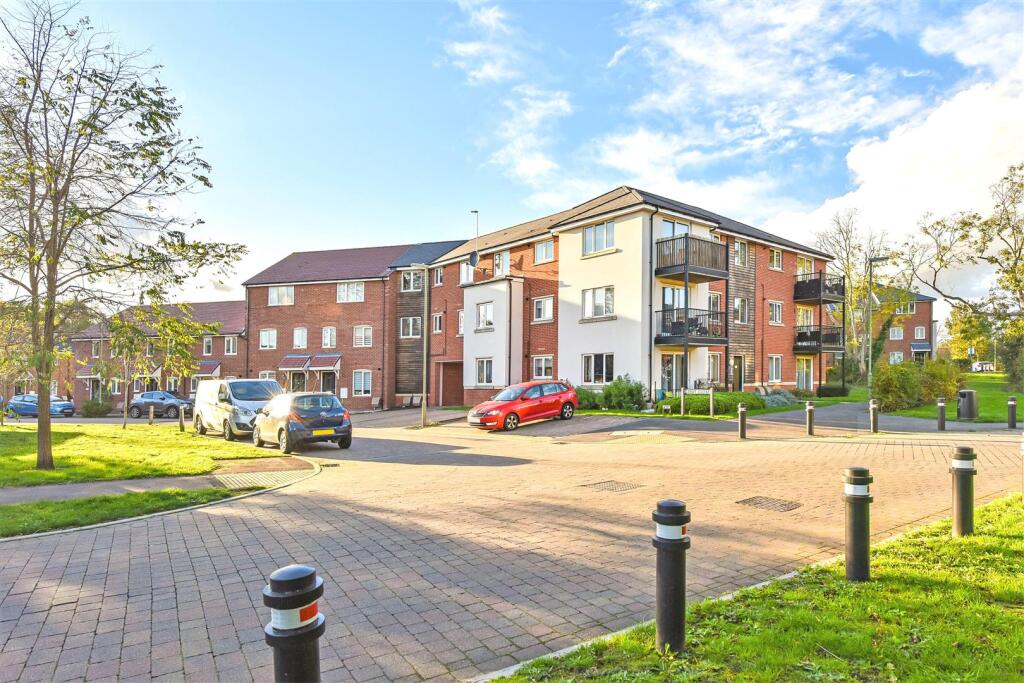 Main image of property: Cavendish Drive, Locks Heath, Southampton