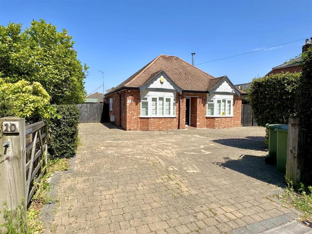 Main image of property: Church Road, Locks Heath