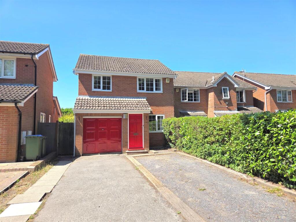 Main image of property: Buttercup Way, Locks Heath, Southampton