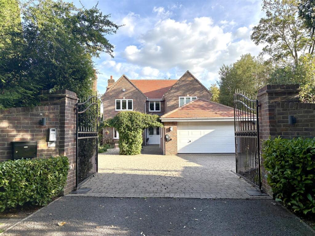 Main image of property: Brook Lane, Sarisbury Green