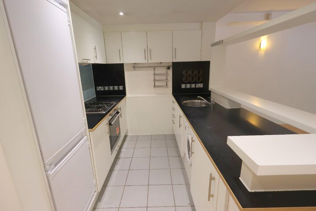 Main image of property: Mile End Road, London, E1