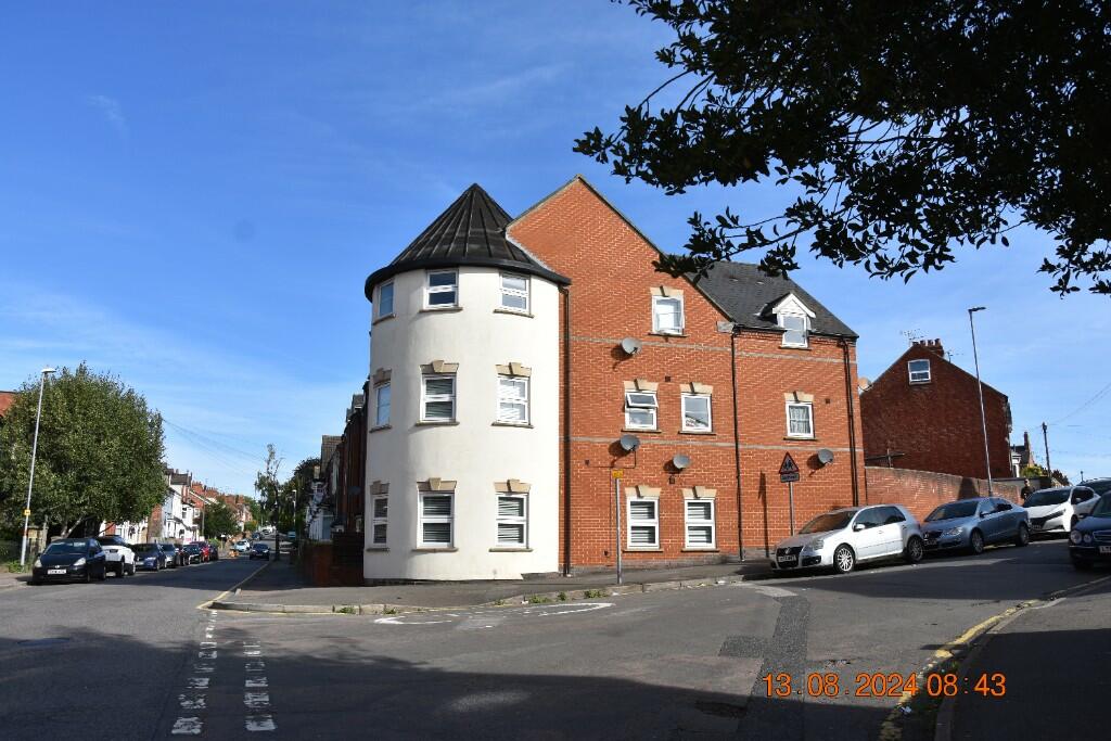 Main image of property: Great Park Street, Wellingborough, Northamptonshire, NN8