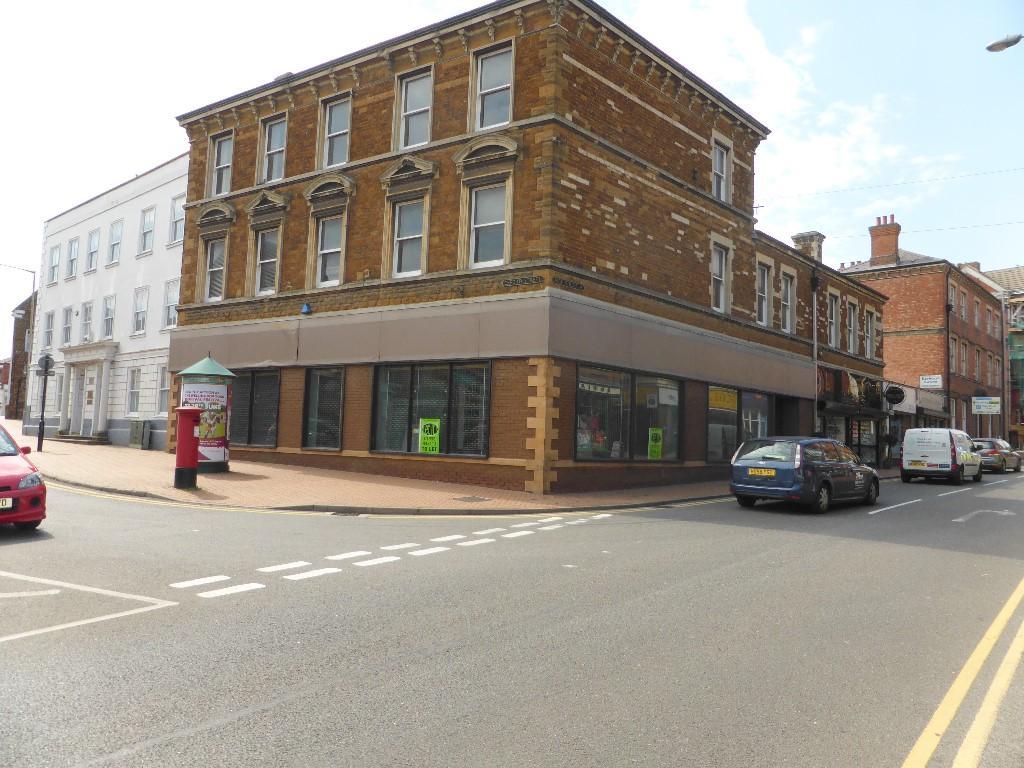 Main image of property: High Street, Wellingborough, Northamptonshire, NN8