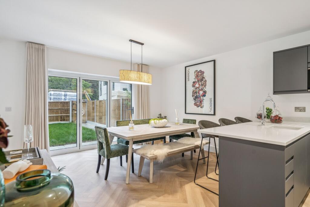 Main image of property: Aquilla Row, Great Warley, CM13