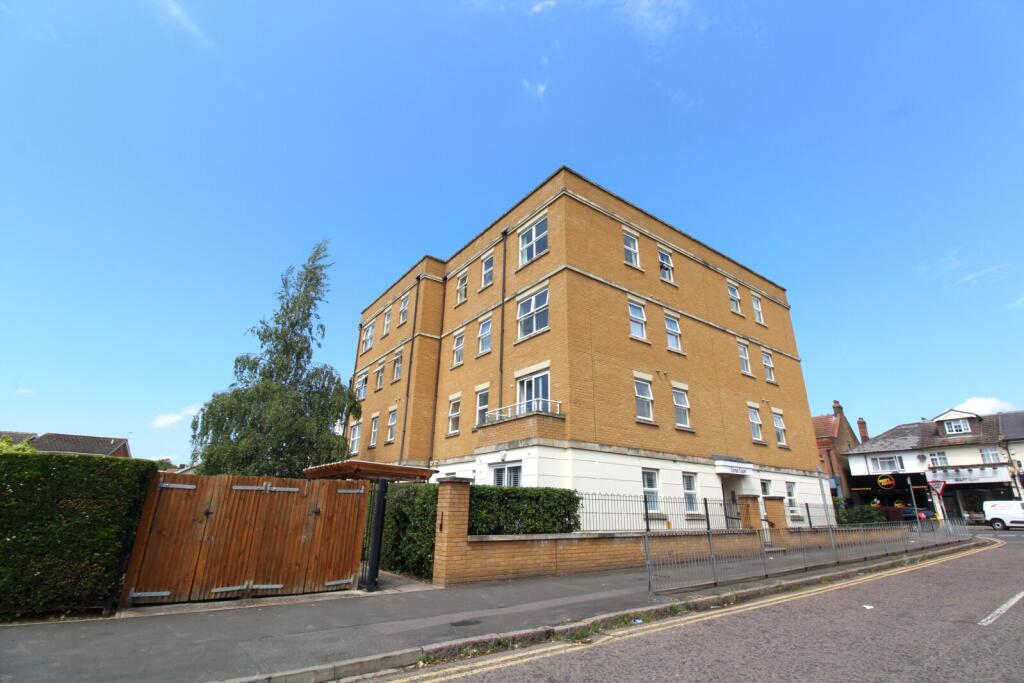 Main image of property: St. Marys Lane, RM14