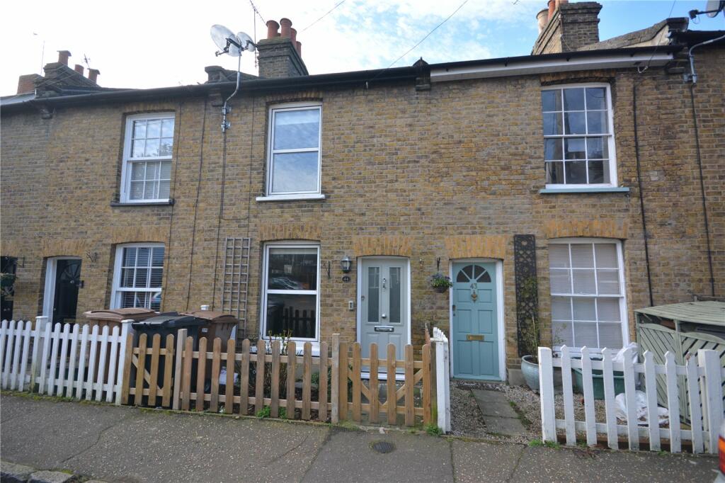 2 bedroom terraced house for rent in Primrose Hill, CM1