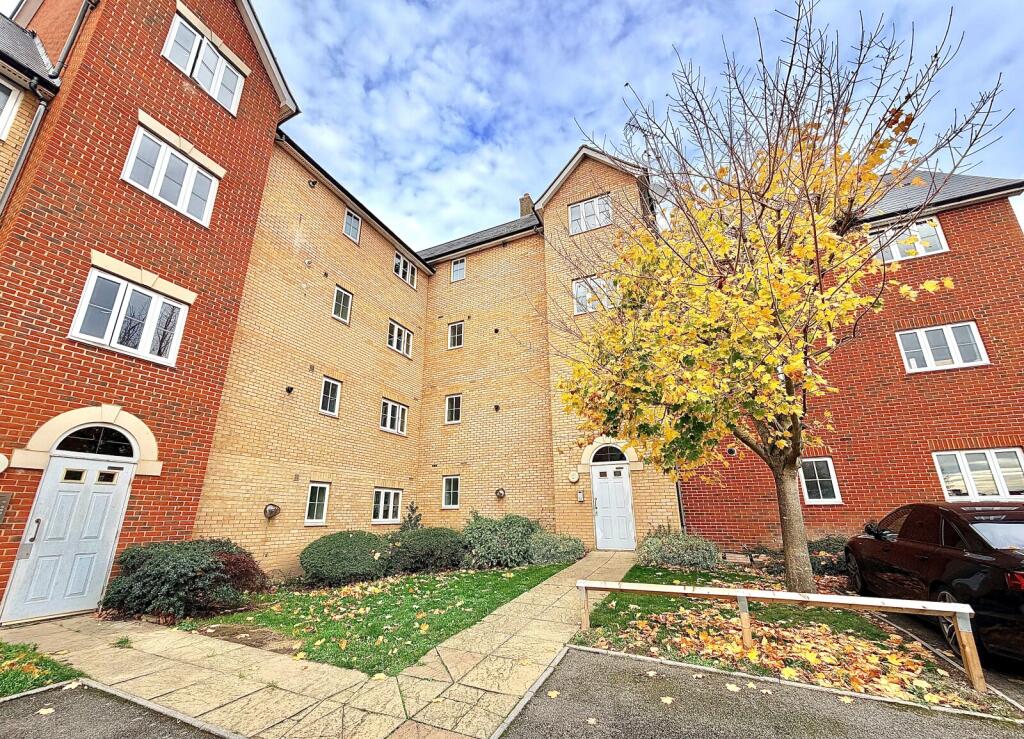 Main image of property: Malyon Close, CM7