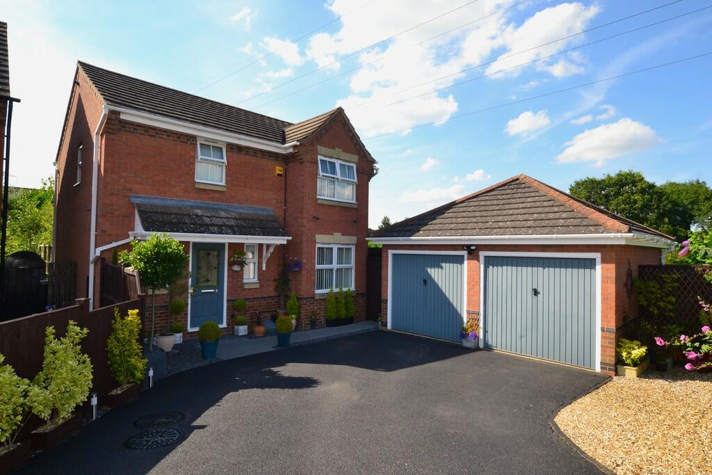 Main image of property: Killarney Close, Grantham