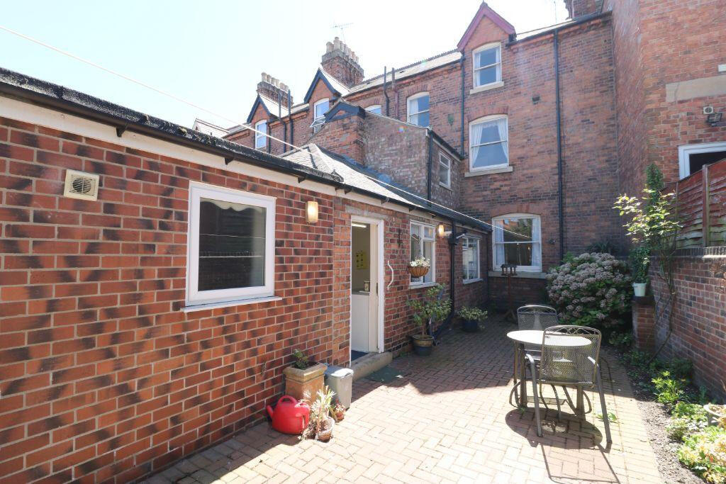 Main image of property: Avenue Road, Grantham