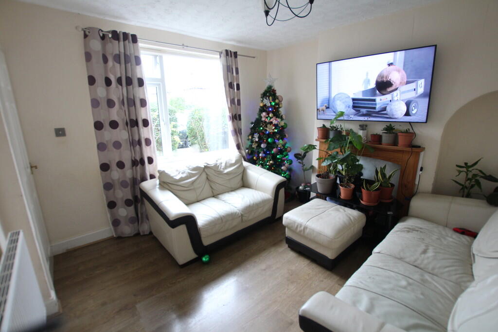Main image of property: Cowes Road , Grantham
