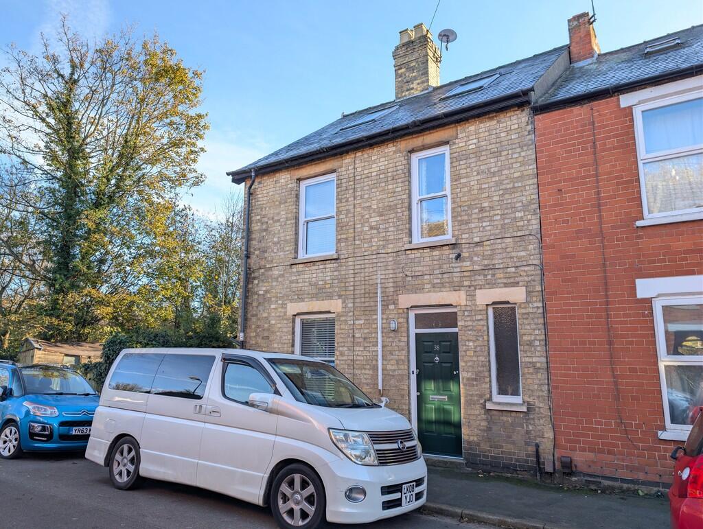 Main image of property: Redcross Street, Grantham