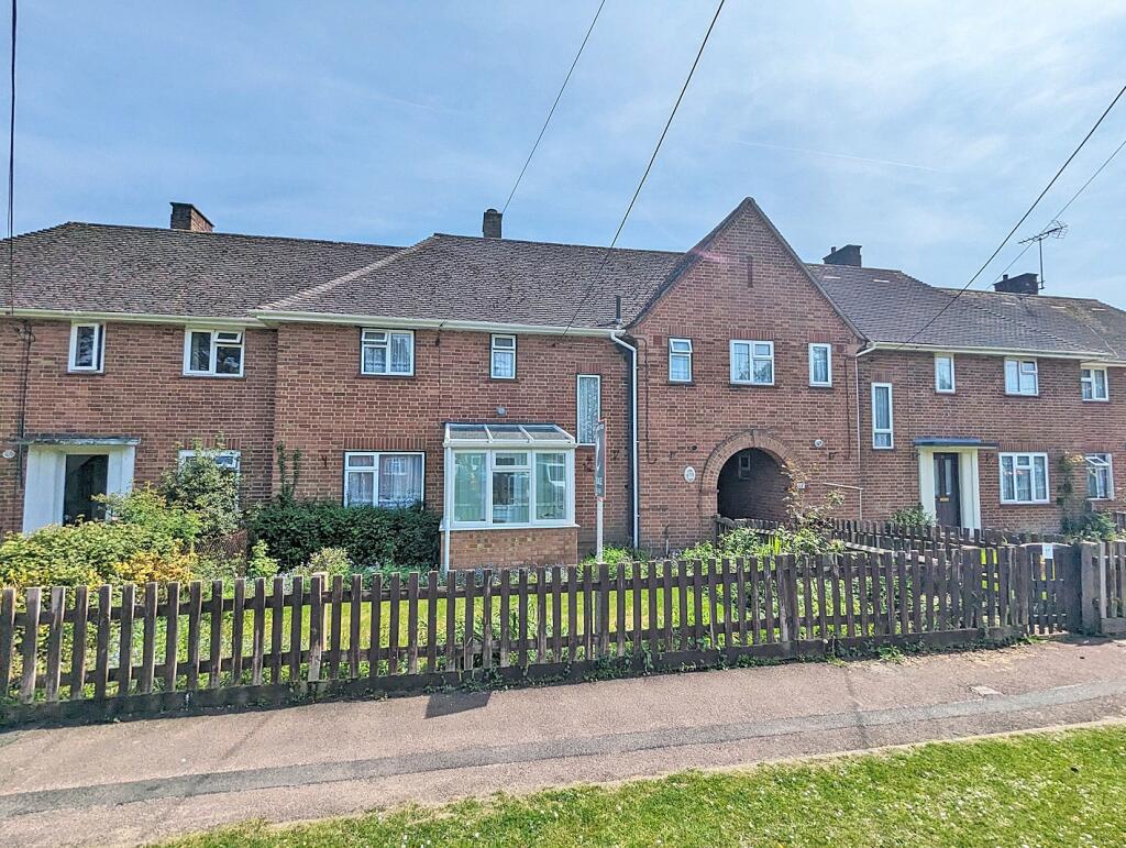 3 bedroom terraced house for sale in Fathersfield, Brockenhurst