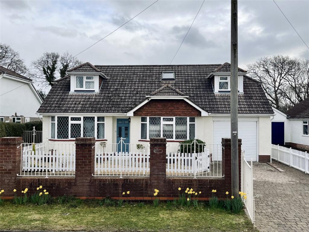 Main image of property: Everton Road, Hordle, Lymington, Hampshire, SO41