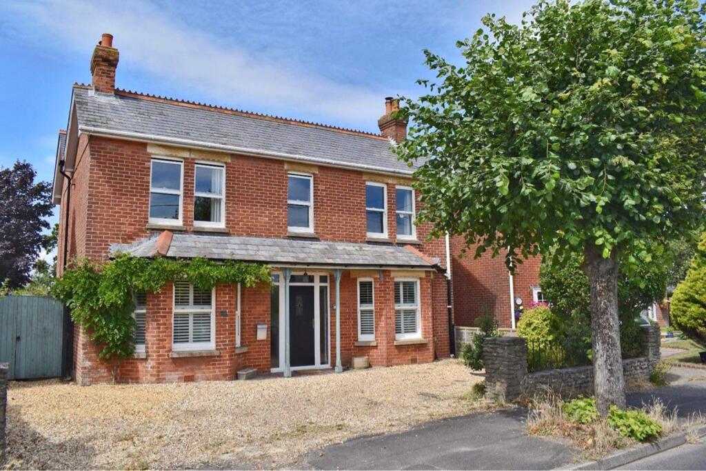 Main image of property: Ashley Lane, Hordle, Lymington, Hampshire, SO41