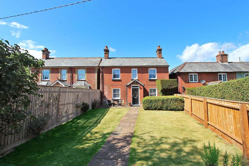 Main image of property: Burford Lane, Brockenhurst, Hampshire, SO42