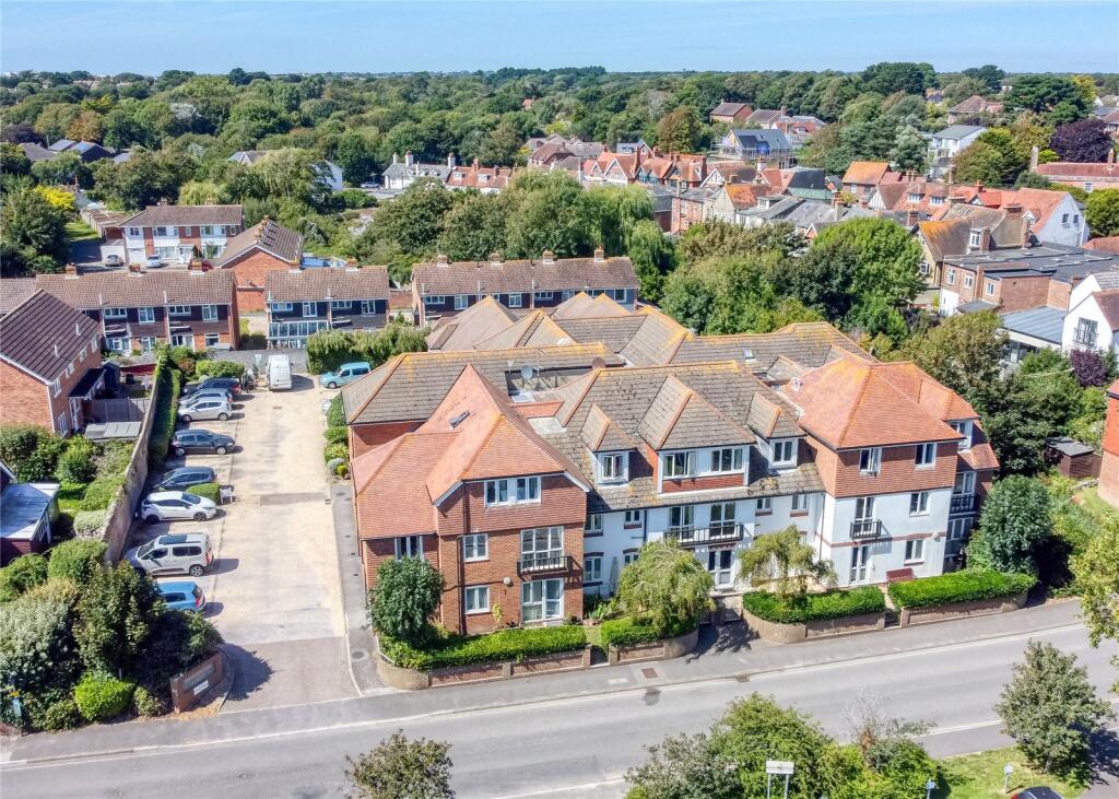 Main image of property: Sea Road, Milford on Sea, Lymington, Hampshire, SO41