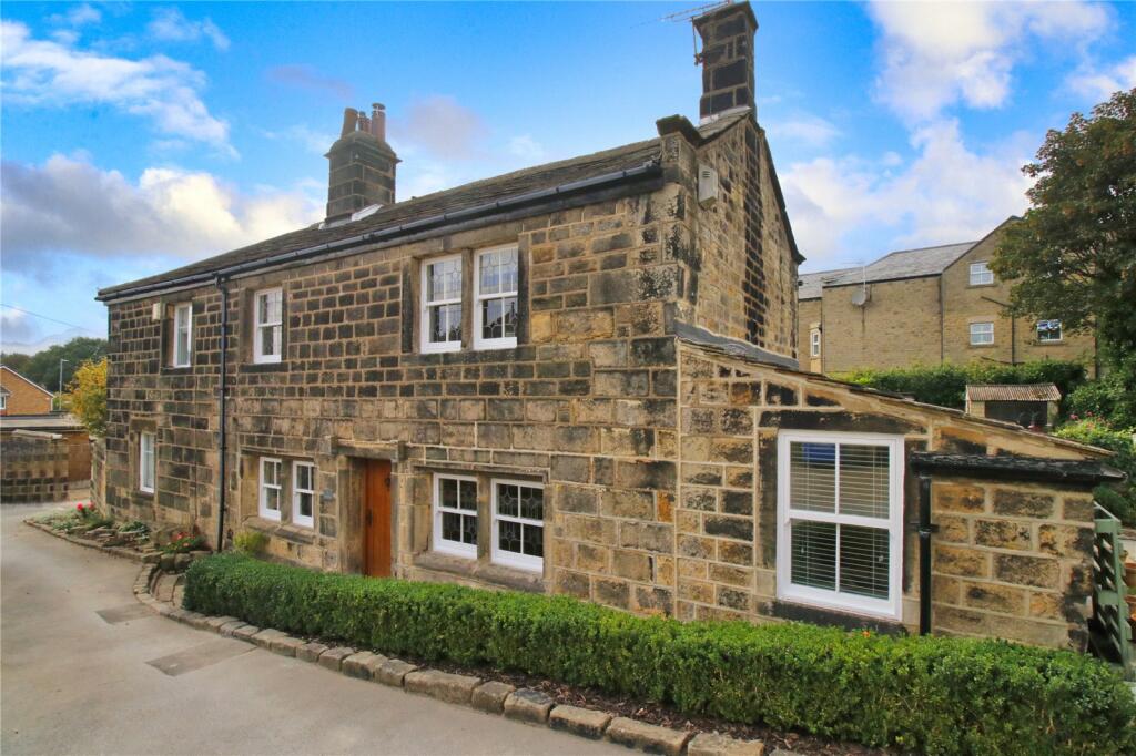 4 bedroom house for sale in Low Fold, Horsforth, Leeds, West Yorkshire, LS18