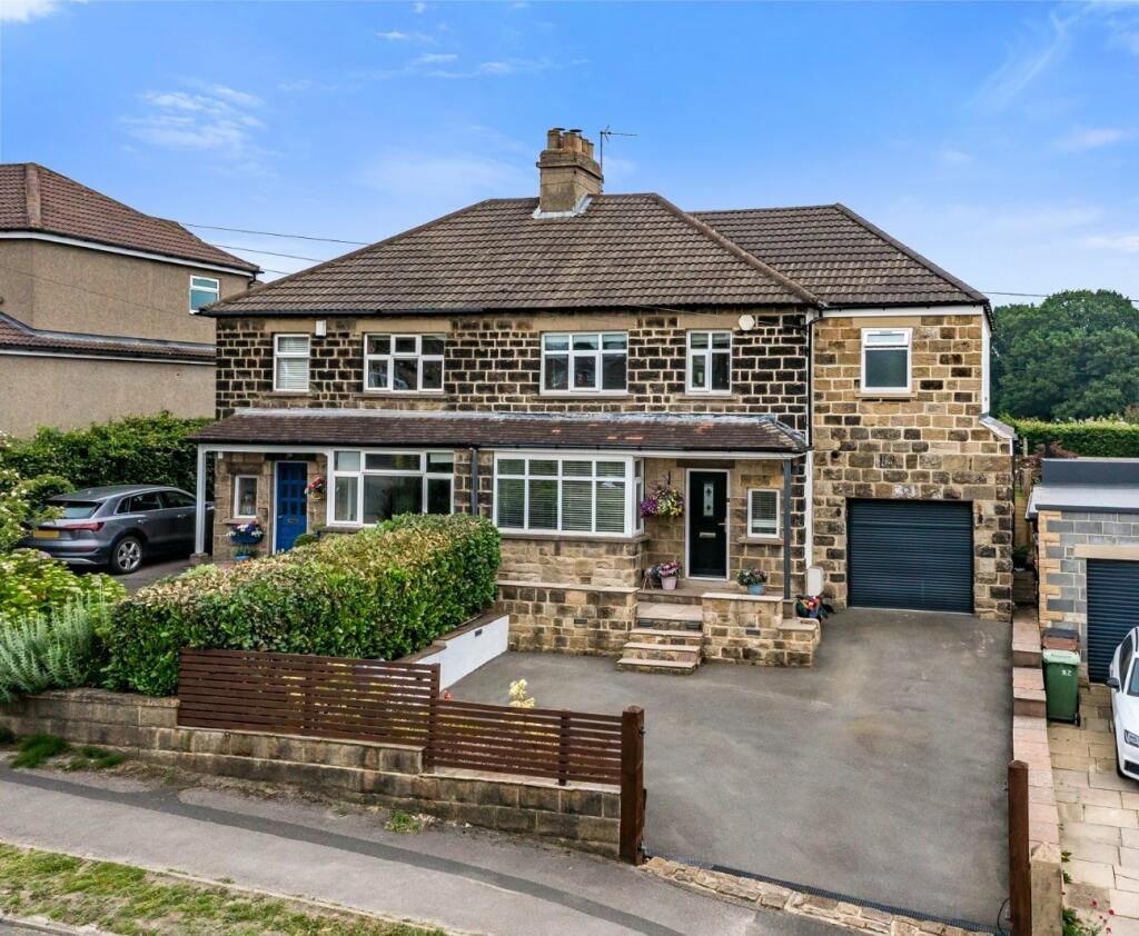 4 bedroom semidetached house for sale in Layton Lane, Rawdon, Leeds, West Yorkshire, LS19
