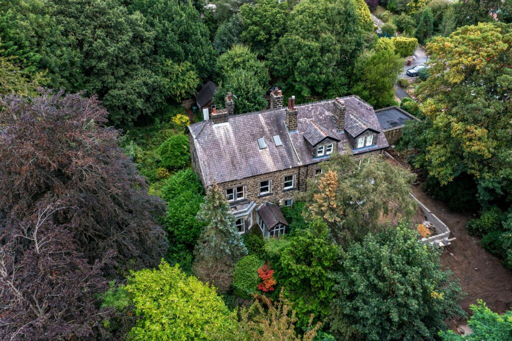 Main image of property: Newlay Wood Drive, Horsforth, Leeds, West Yorkshire, LS18