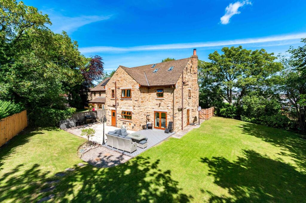 Main image of property: Southroyd Gardens, Pudsey, West Yorkshire, LS28
