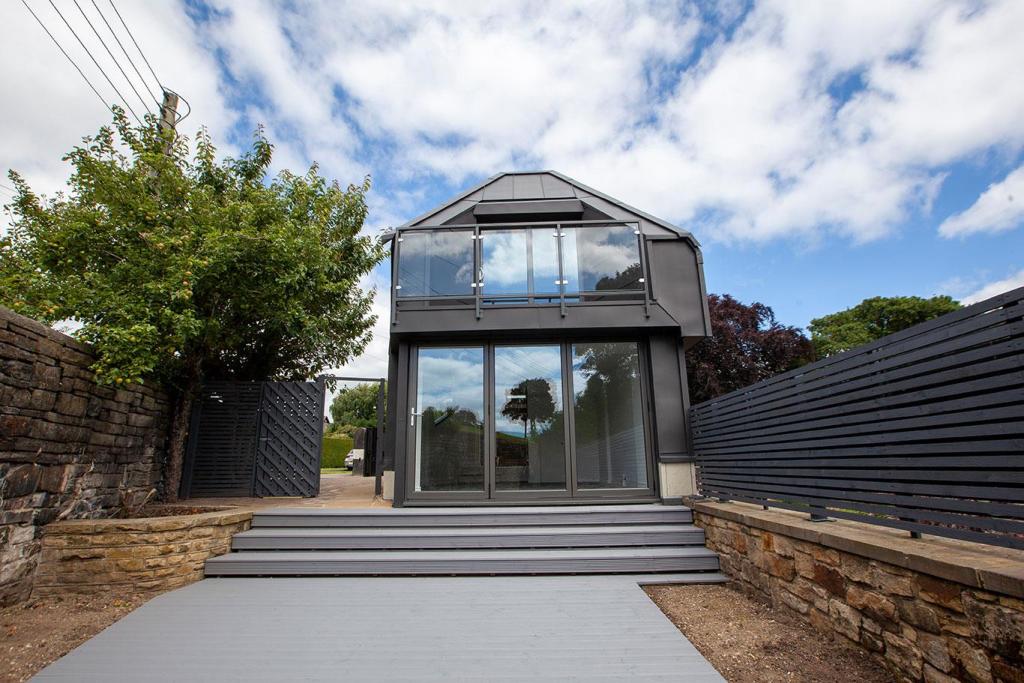 3 bedroom detached house for sale in Park Ghyll Lodge, Old Hollings