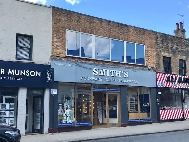 Main image of property: High Road, Loughton, Essex, IG10