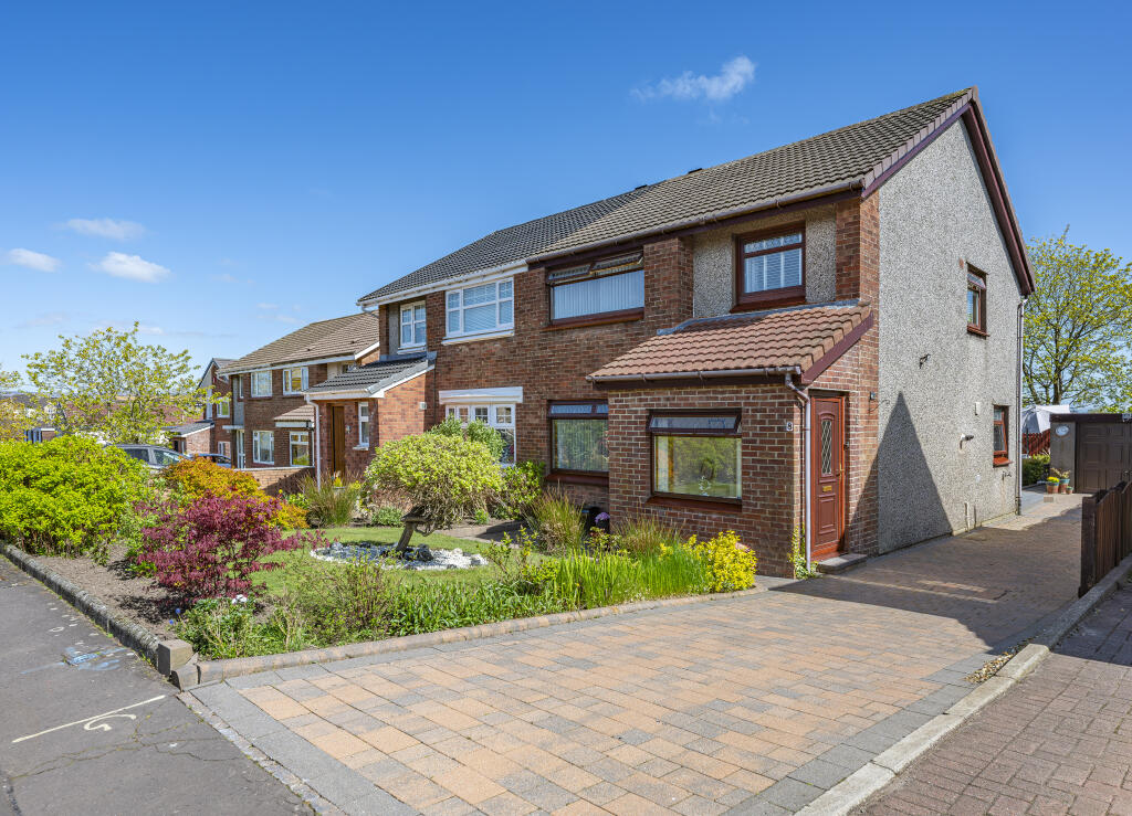 3 bedroom semidetached house for sale in 8 Ardbeg Avenue,