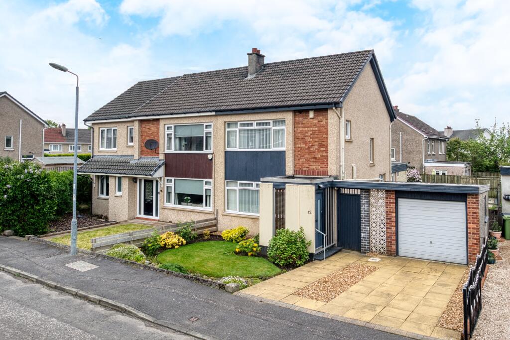 3 bedroom semidetached house for sale in 12 Dunvegan Drive