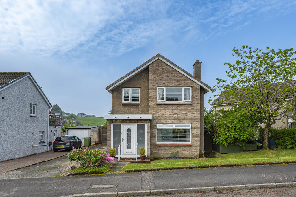 3 bedroom detached house for sale in 23 Greenhill, G64