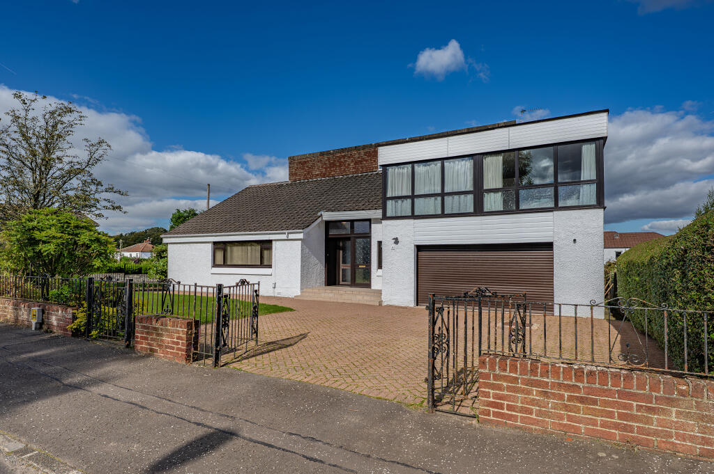 Main image of property: 17 Brackenbrae Avenue, Bishopbriggs, Glasgow, G64