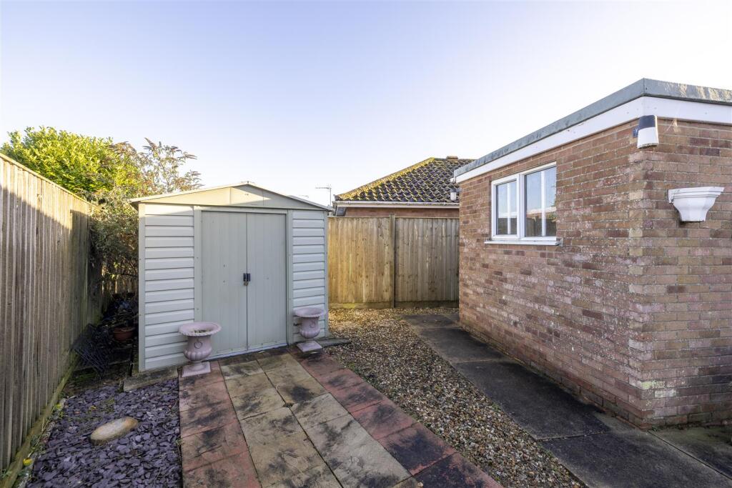 Main image of property: Towell Close, Boston