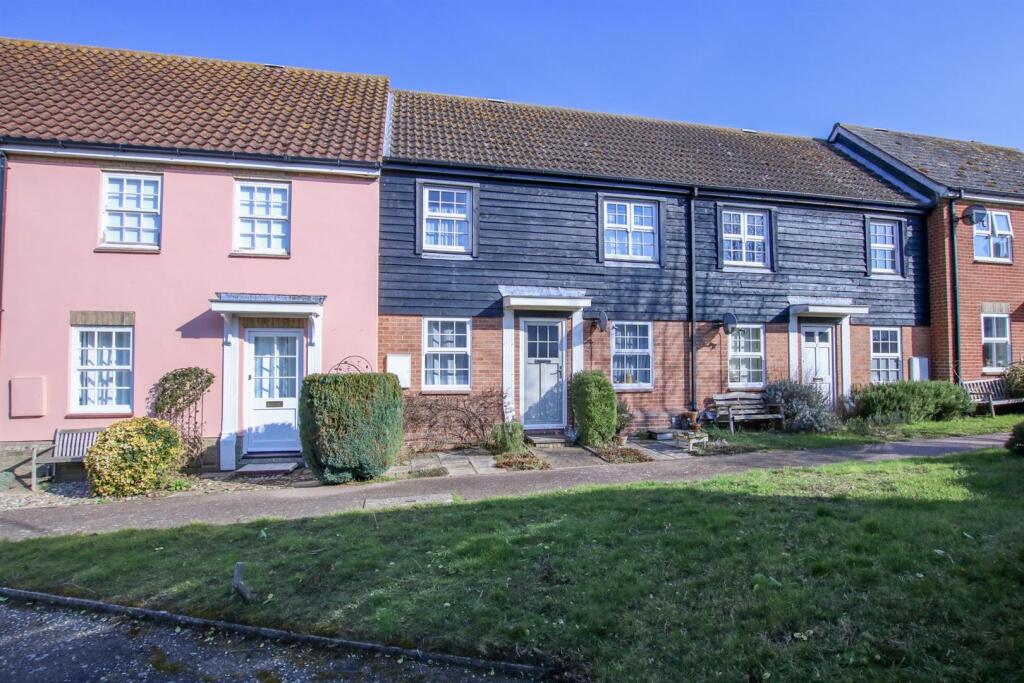 2 bedroom terraced house