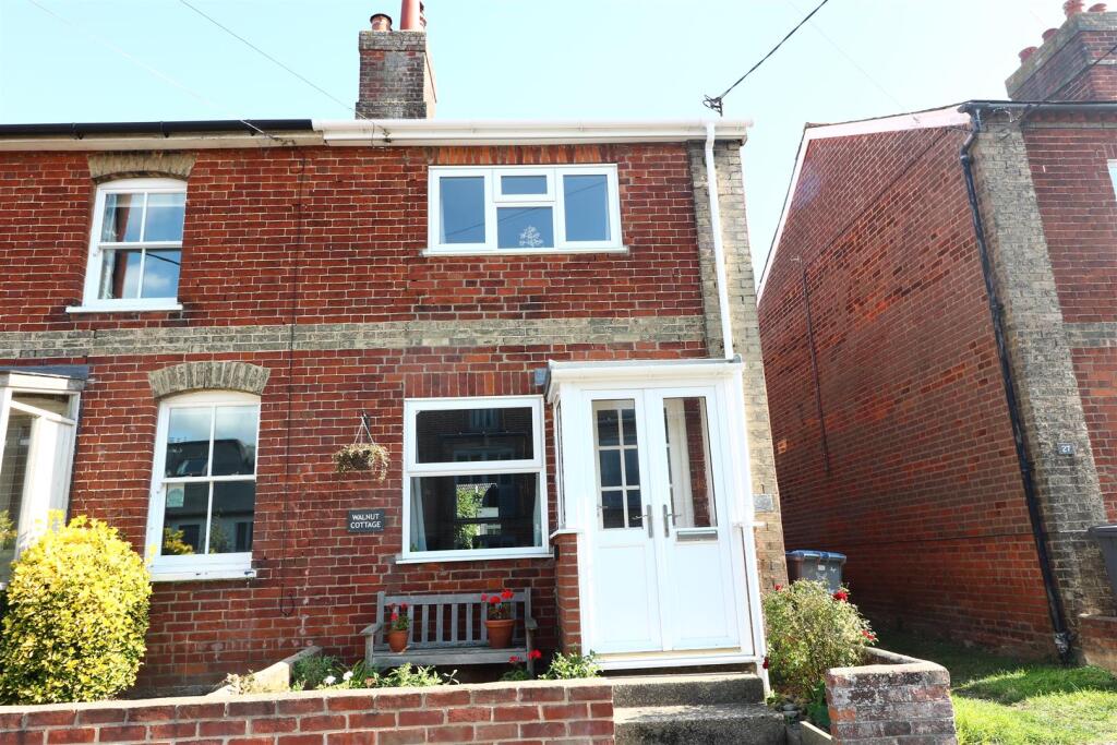 Main image of property: Walnut Cottage, Aldeburgh, Suffolk