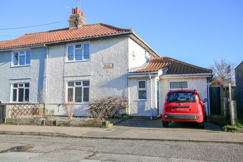 2 bedroom end of terrace house for sale in Southwold, Suffolk, IP18