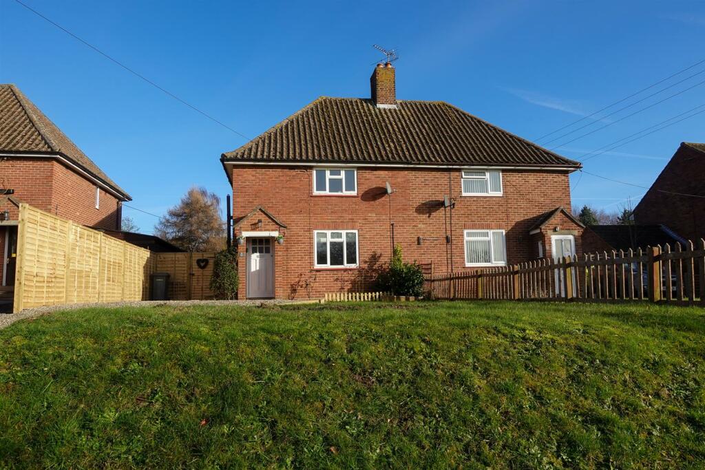 3 bedroom semidetached house for sale in Rendham, Suffolk, IP17