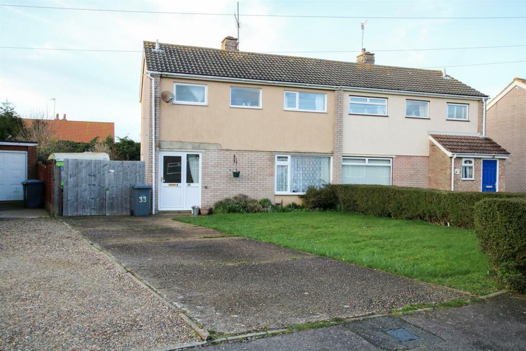 3 bedroom semidetached house for sale in Leiston, Suffolk, IP16