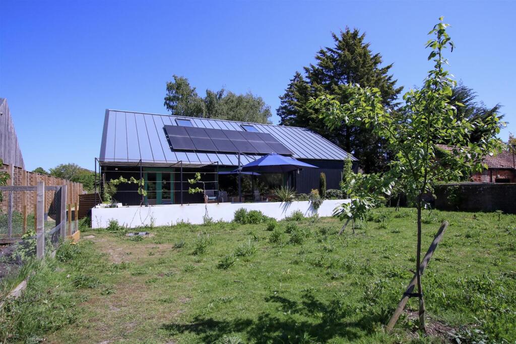 Main image of property: Mill Hill, Peasenhall
