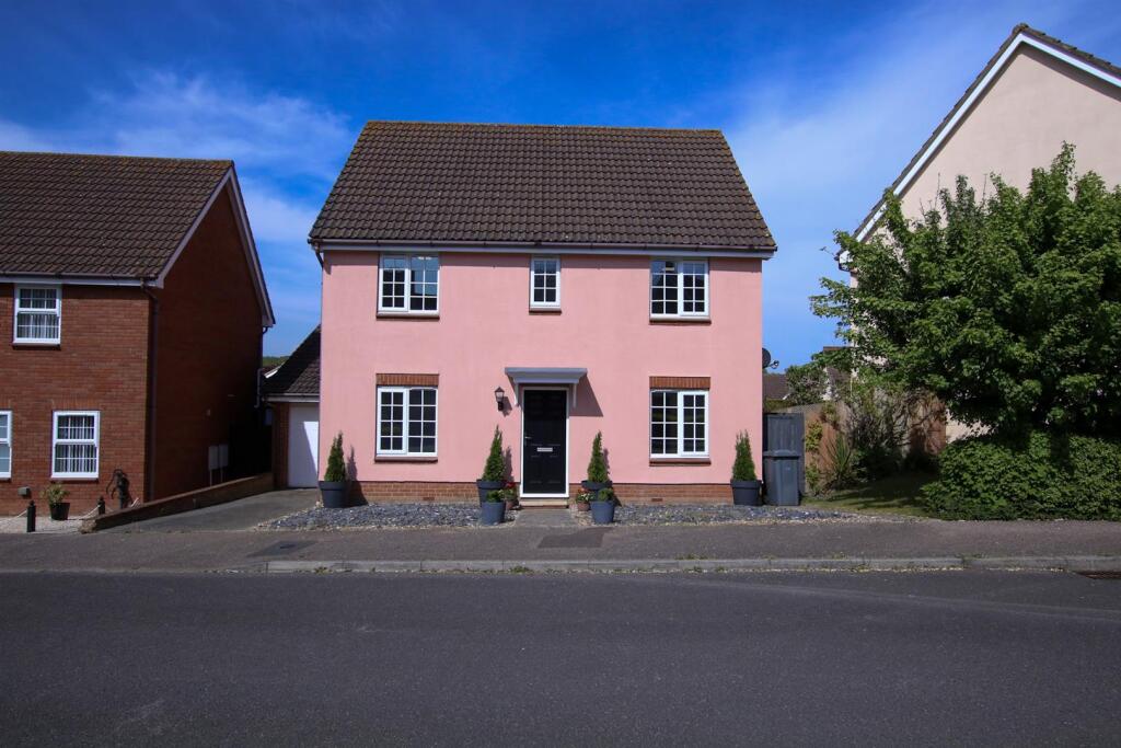 Main image of property: Heron Road, Saxmundham