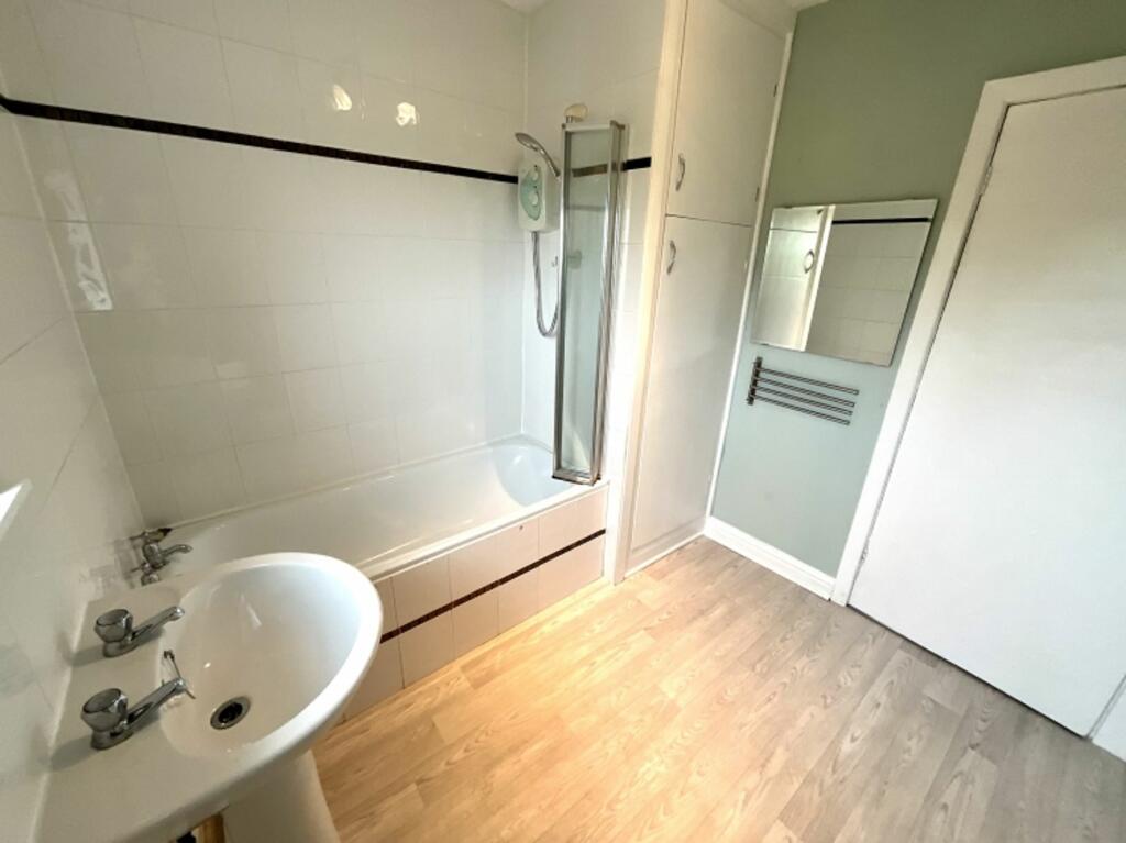 Additional property image - Avallon Way, Darwen, BB3