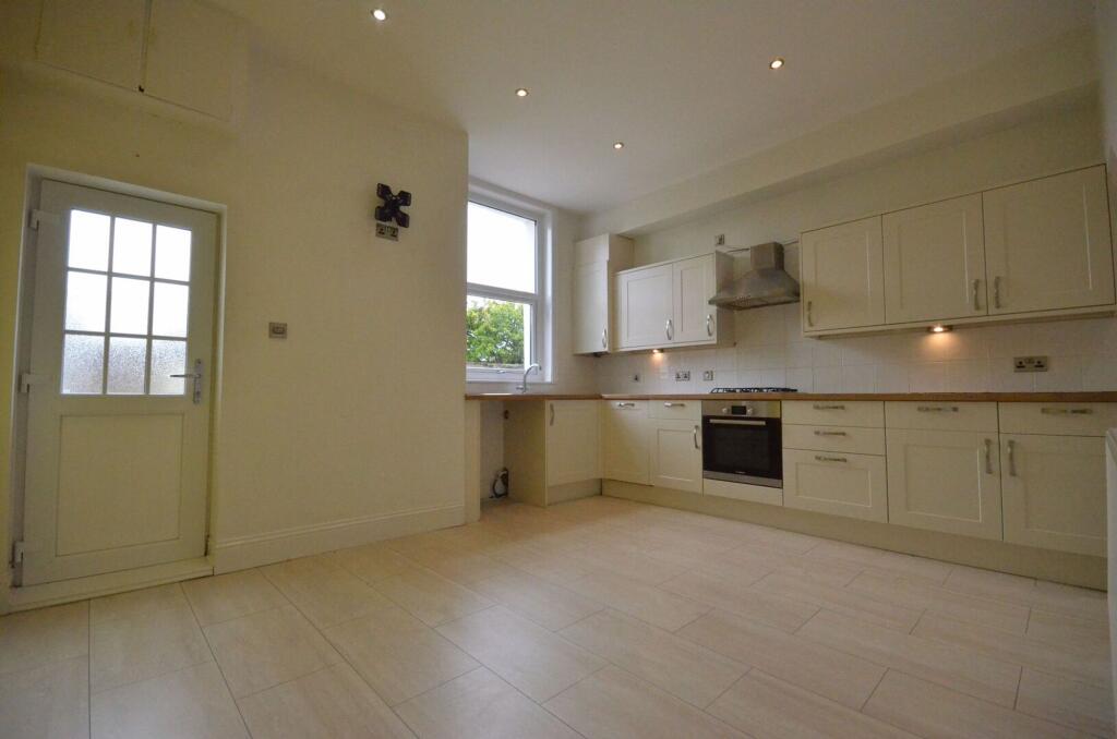 Main image of property: St. Pauls Terrace, Hoddlesden, BB3