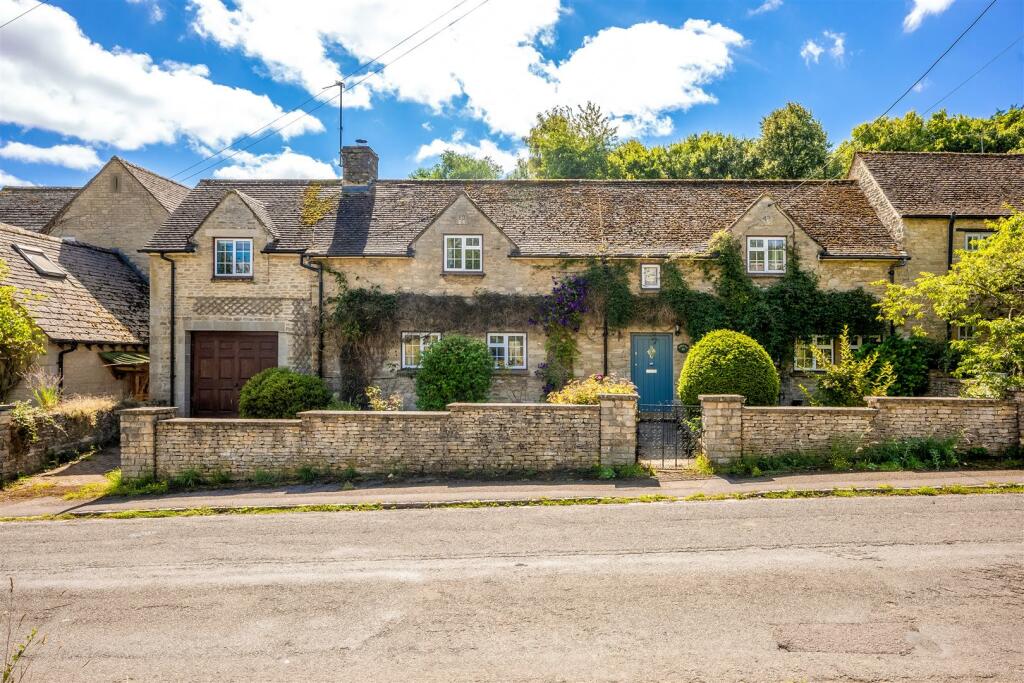 Main image of property: High Street, Finstock, Chipping Norton