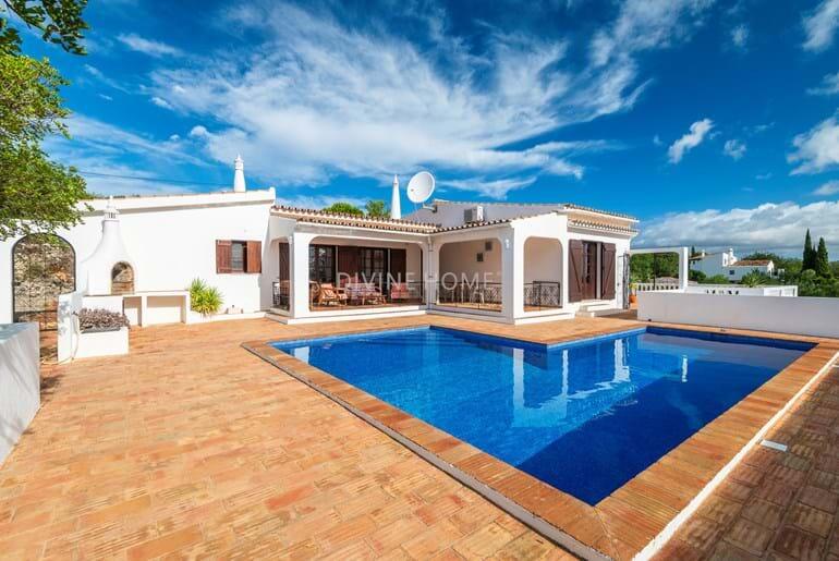 3 bedroom Villa for sale in Algarve...