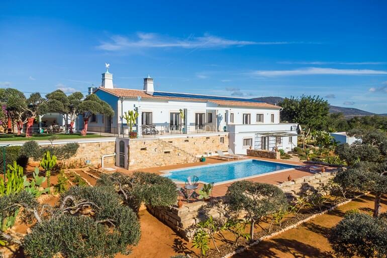 Villa for sale in Algarve, Esti