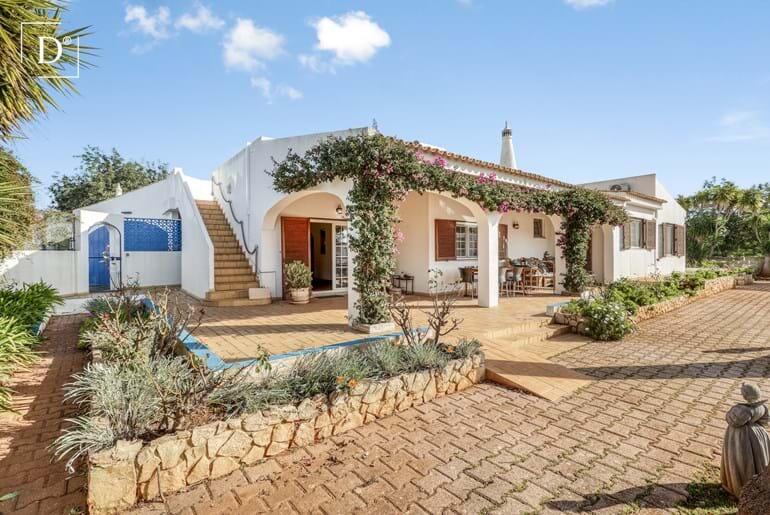Main image of property: Algarve, Paderne