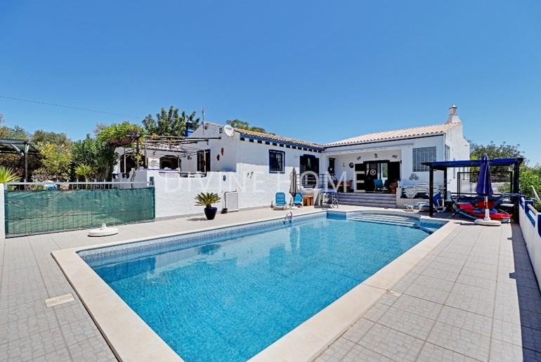 3 bedroom villa for sale in Algarve, Olhão, Portugal