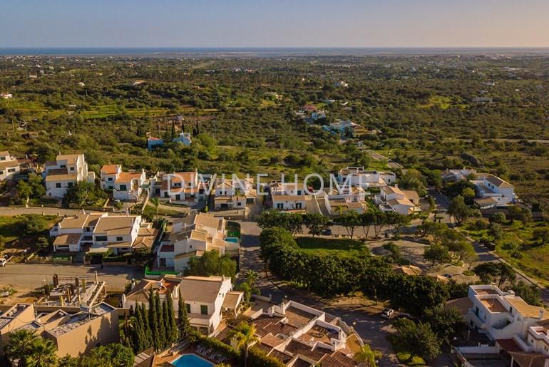 3 bedroom villa for sale in Algarve, Moncarapacho, Portugal