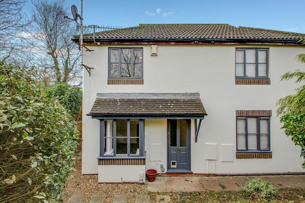 Main image of property: Grovelands Close, Harrow, HA2
